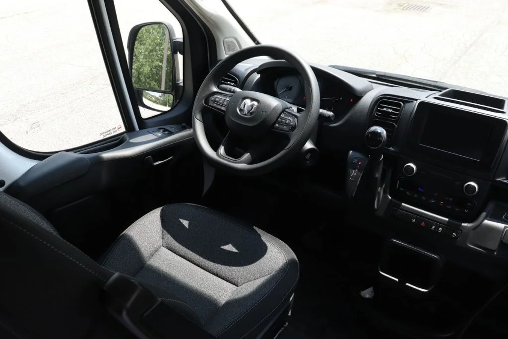 Used 2024 White Ram Base image 12