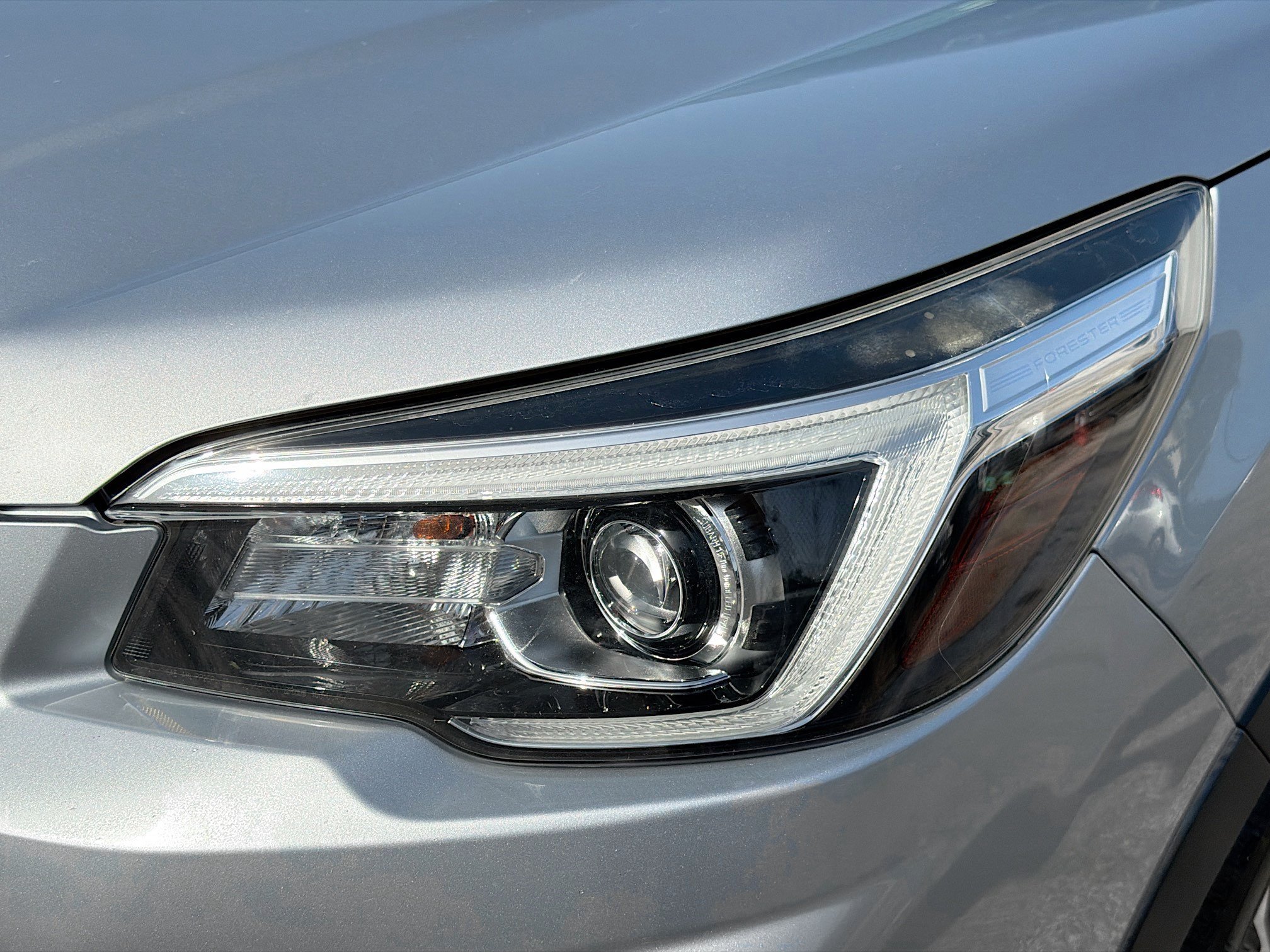 Used 2019 Ice Silver Metallic Subaru Touring image 9