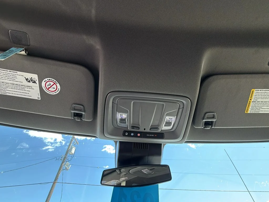Used 2023 Summit White Chevrolet LT image 21