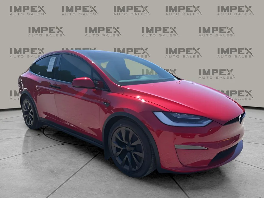 Used 2023 Red Tesla Plaid image 9