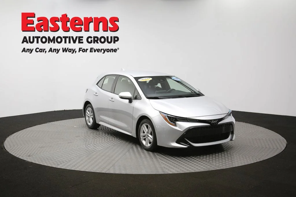 Used 2021 Silver Toyota SE image 45