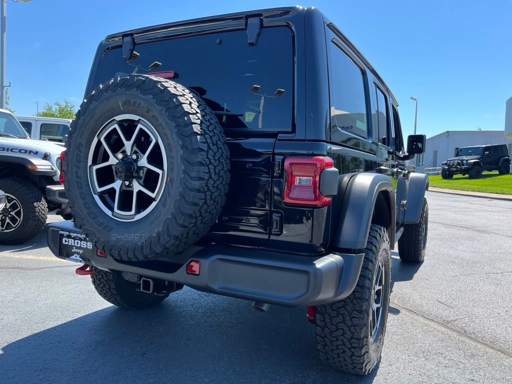 New 2026 Black Clear-Coat Exterior Paint Jeep Rubicon image 44