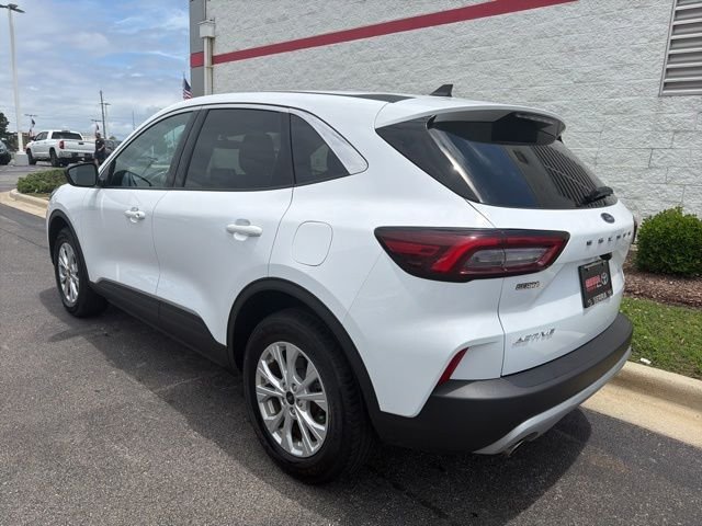 Used 2024 White Ford Active image 7