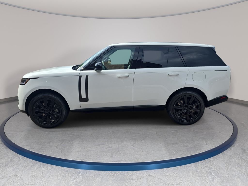 New 2026 Fuji White Land Rover SE image 8