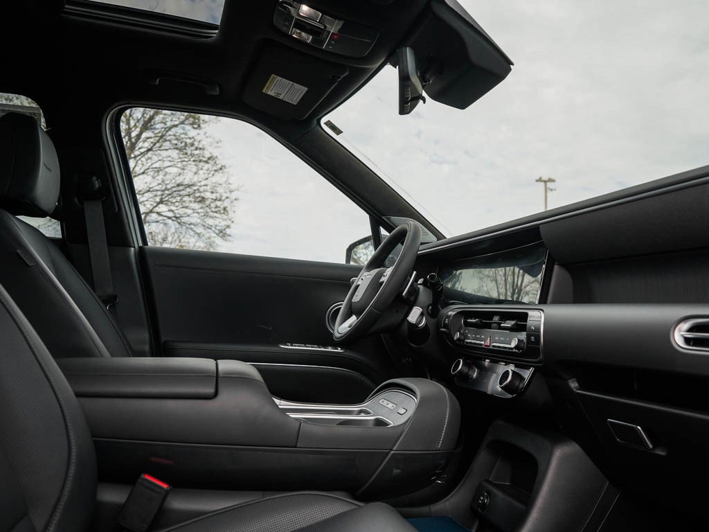 New 2026 Ecotronic Gray Pearl Hyundai Calligraphy AWD image 12