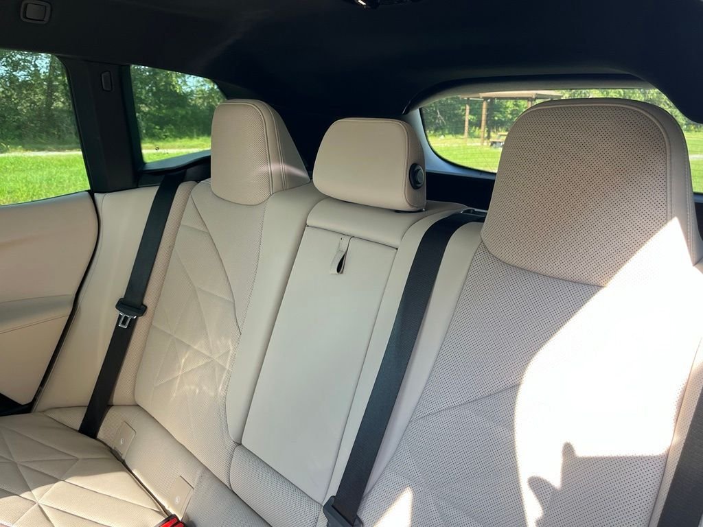 Certified Used 2024 Black BMW xDrive50 image 23