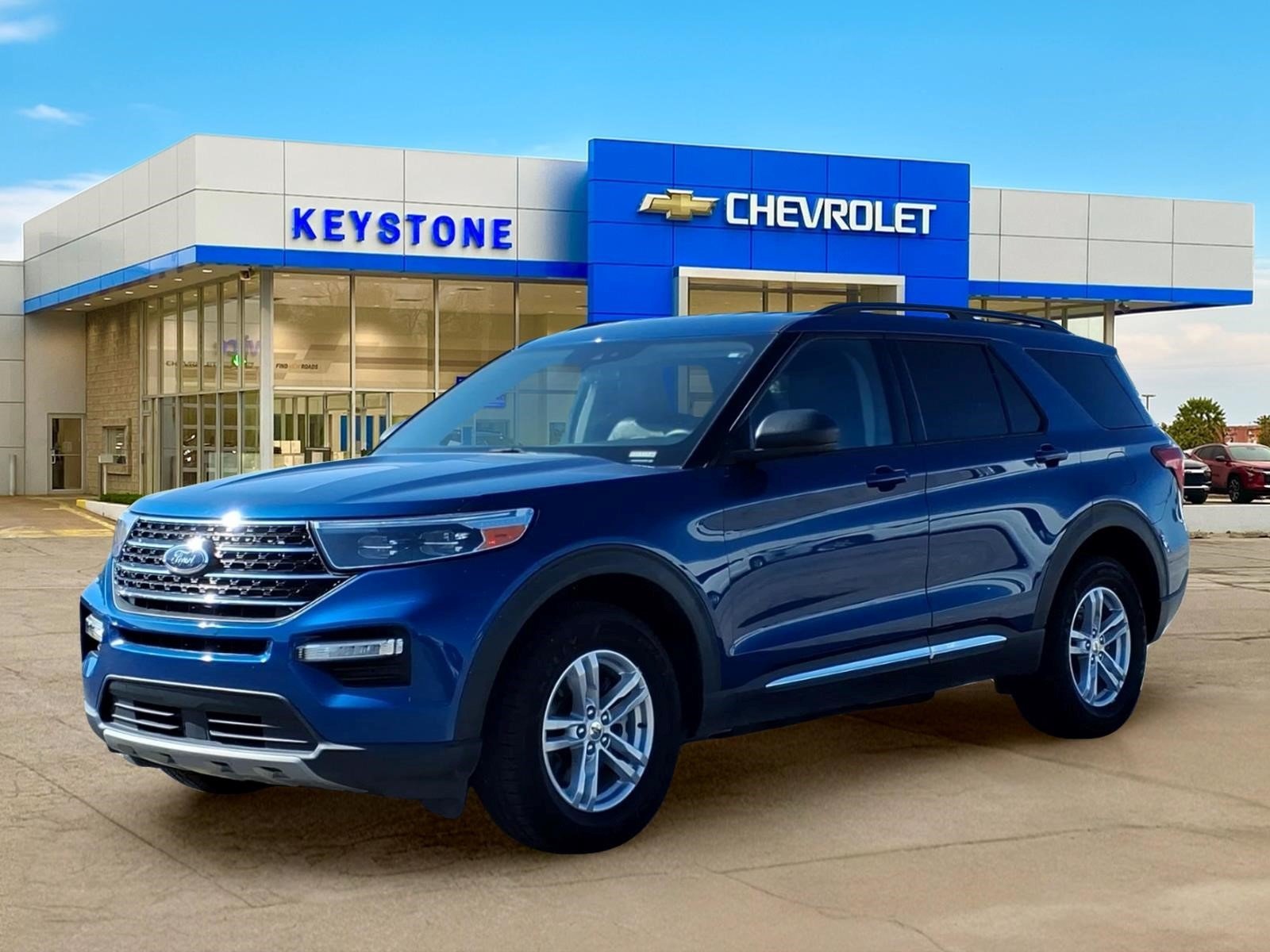 Used 2021 Blue Ford XLT image 3