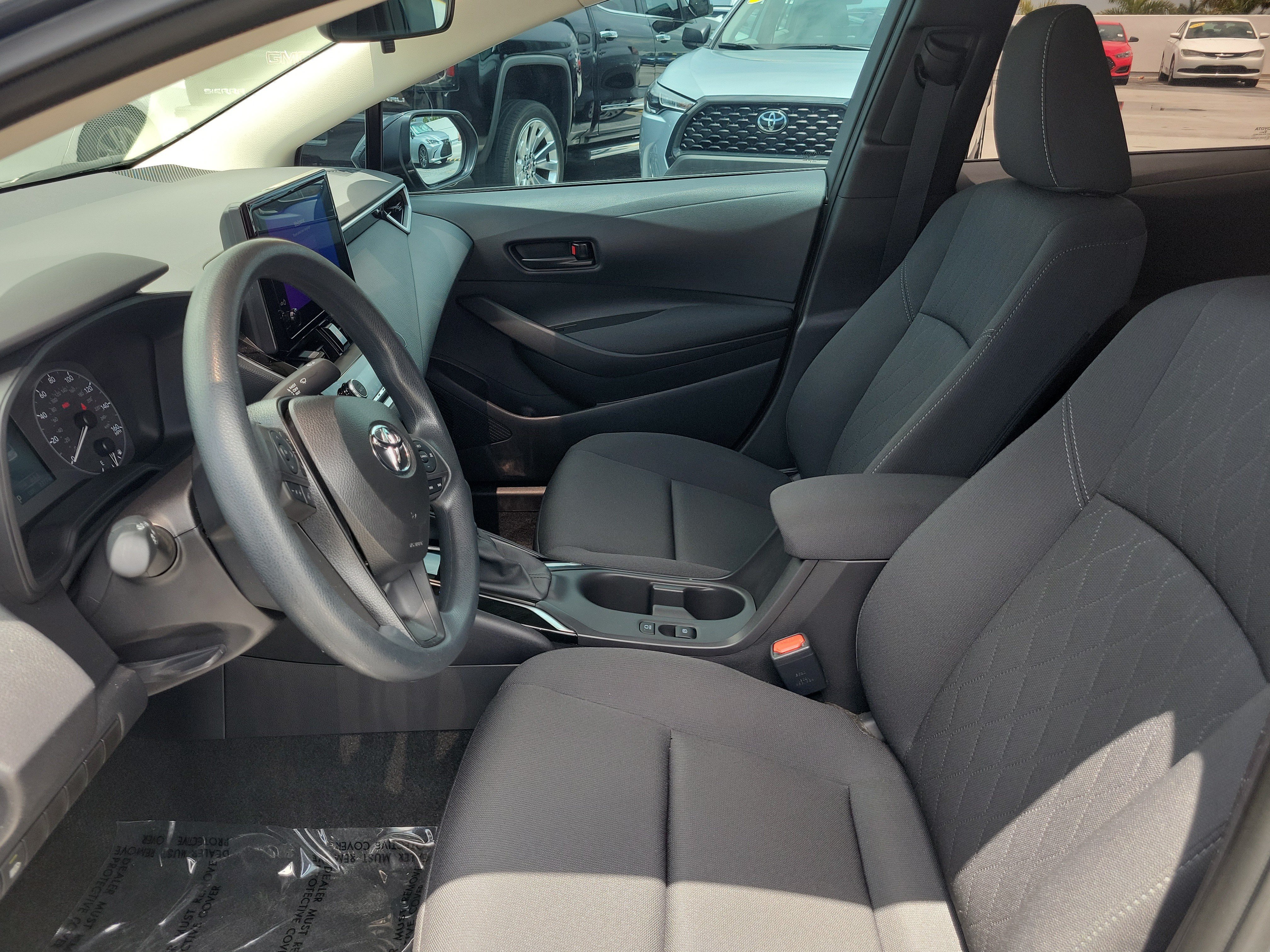 Used 2025 Underground/Mid Blk Met Toyota LE image 21