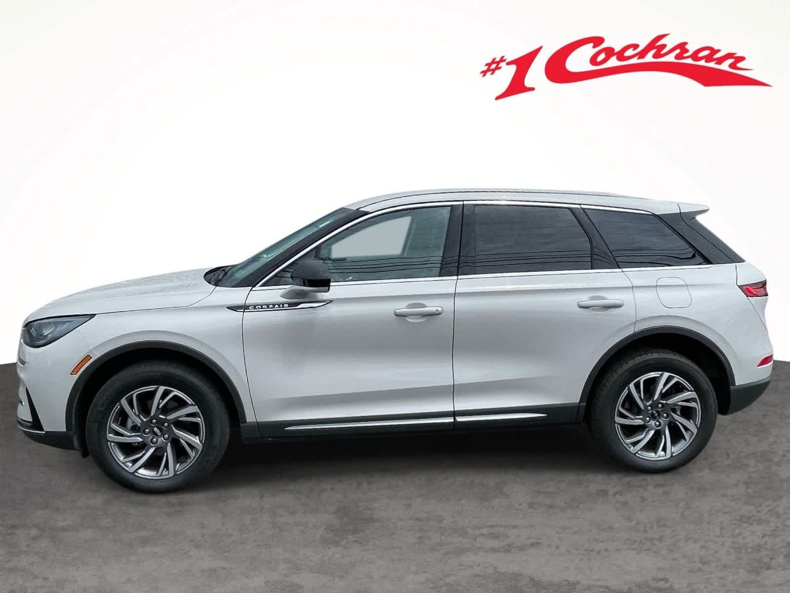 Used 2023 Ceramic Pearl Lincoln Standard image 10
