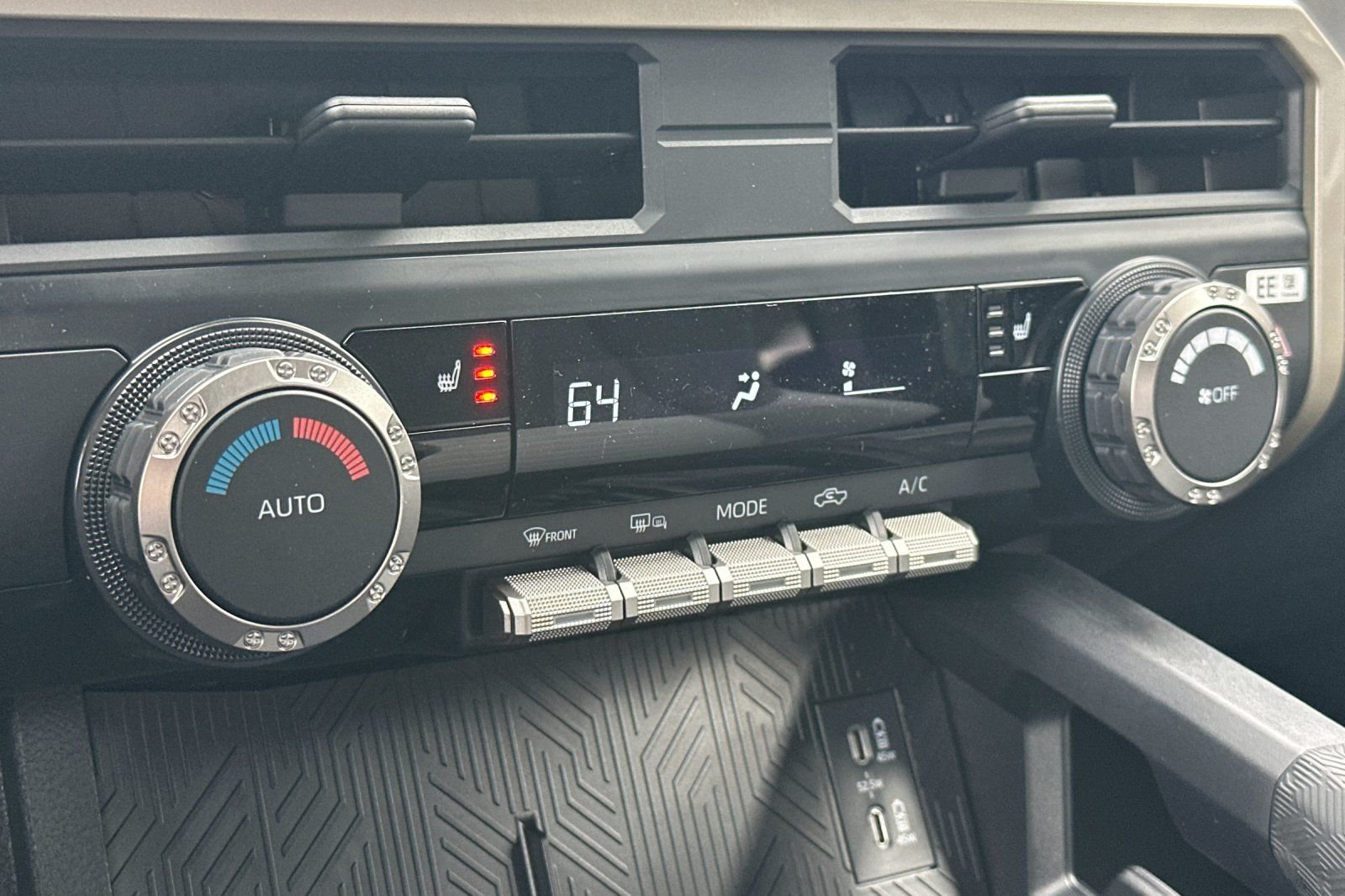 2026 Toyota Tacoma TRD Sport - Photo 19