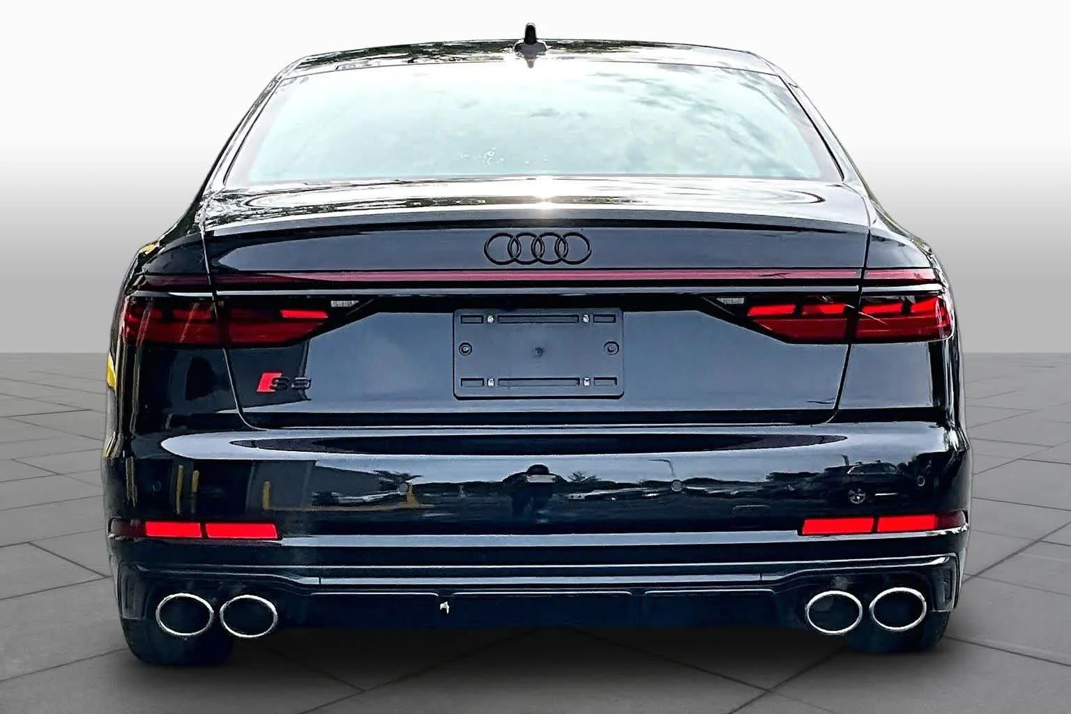 New 2027 Mythos Black me Audi  image 4
