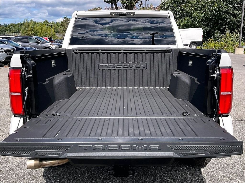 2025 Toyota Tacoma TRD Off Road - Photo 35