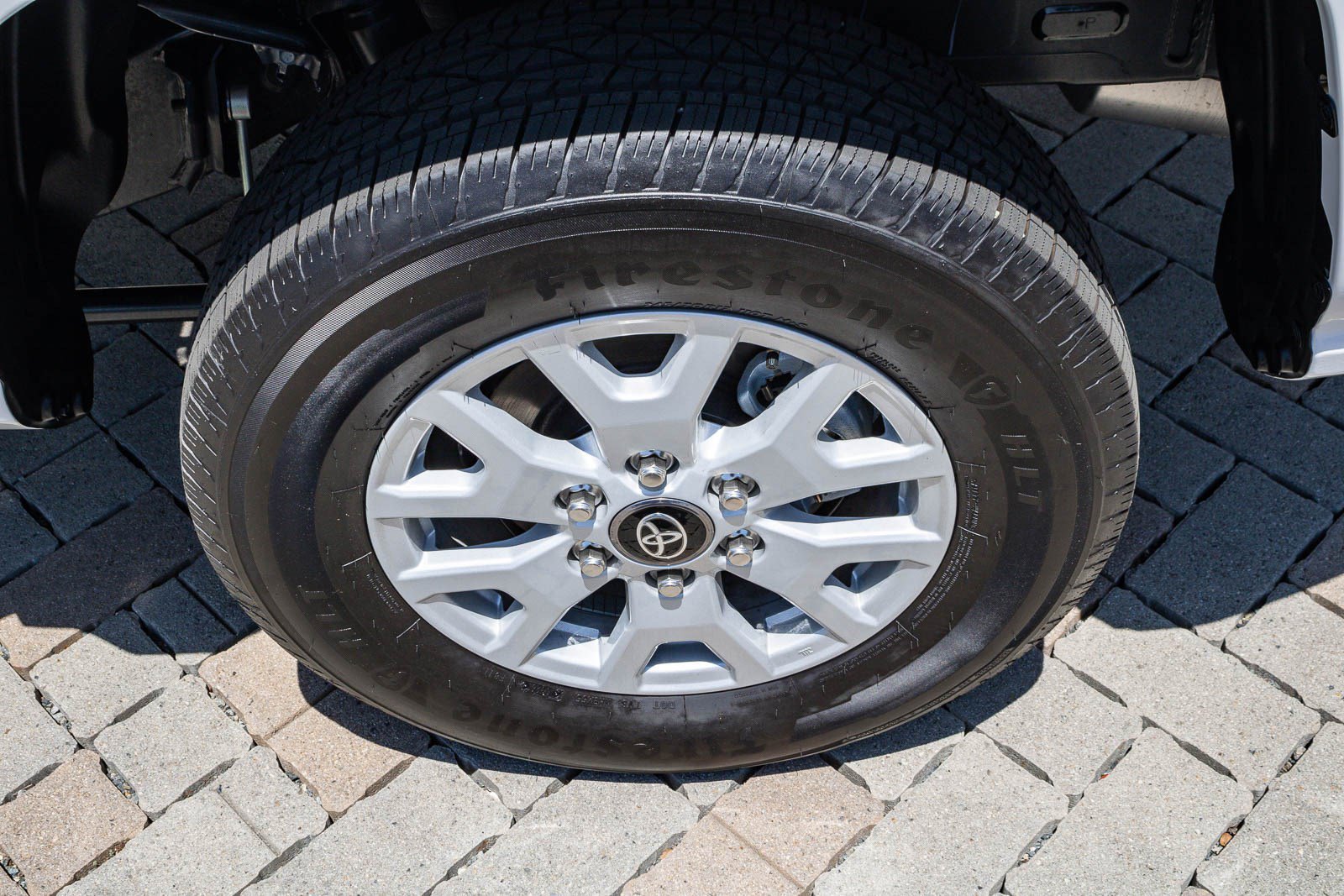 Used 2026 Ice Cap Toyota SR5 image 11