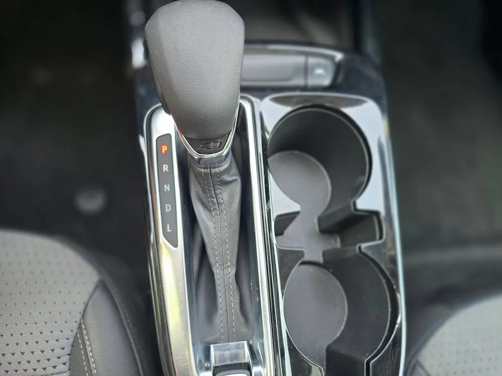 Used 2024 Sterling Gray Metallic Chevrolet LT image 32