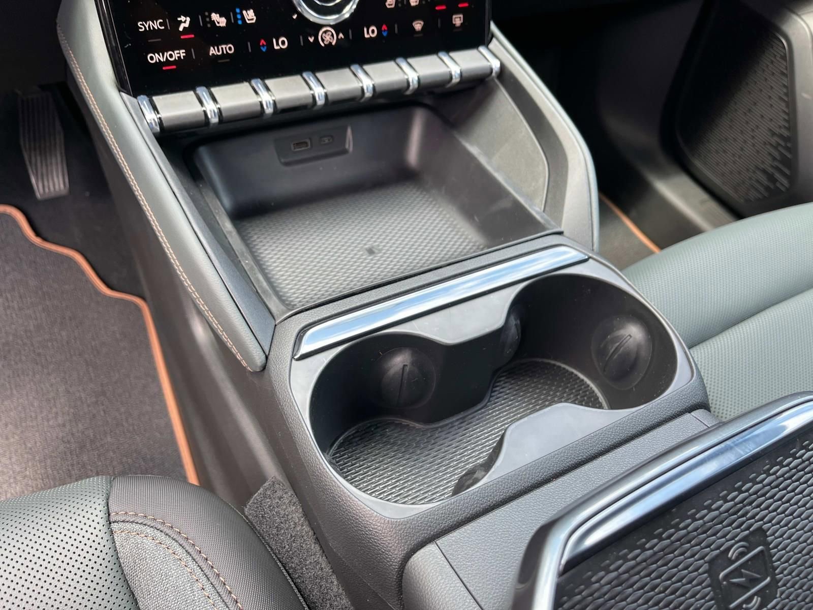 2026 GMC Terrain AT4 - Photo 29