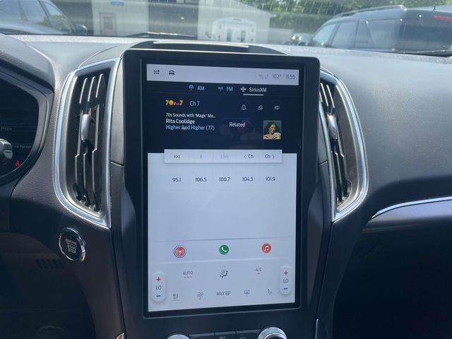 2024 Ford Edge Titanium - Photo 23