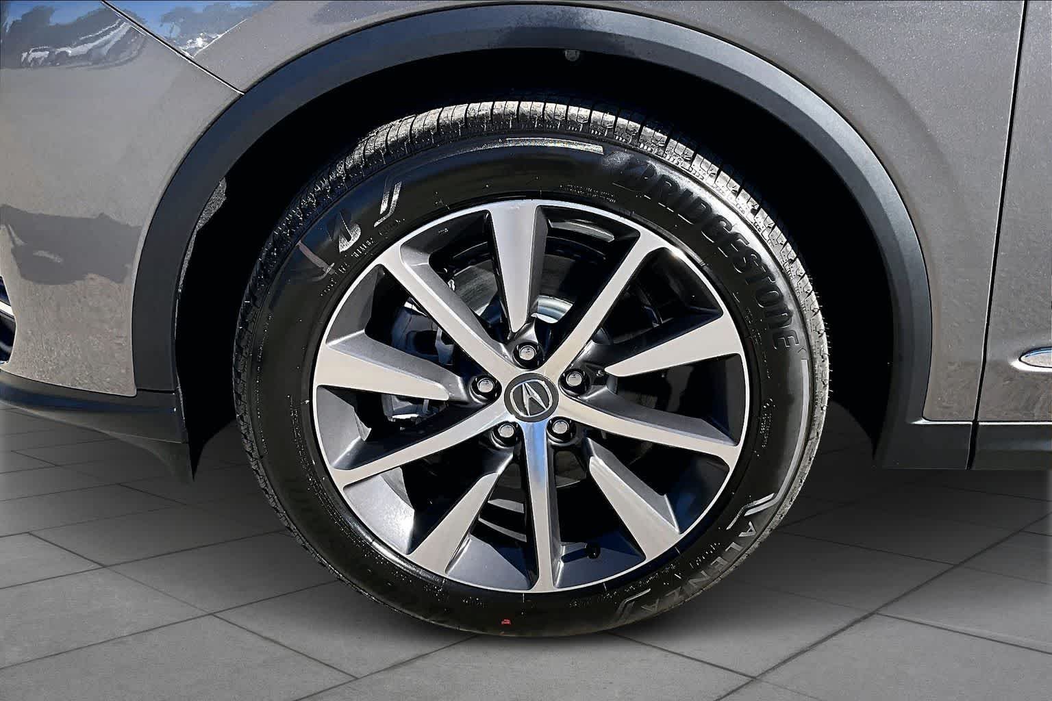 New 2026 Liquid Carbon Metallic Acura w/Technology Package image 11