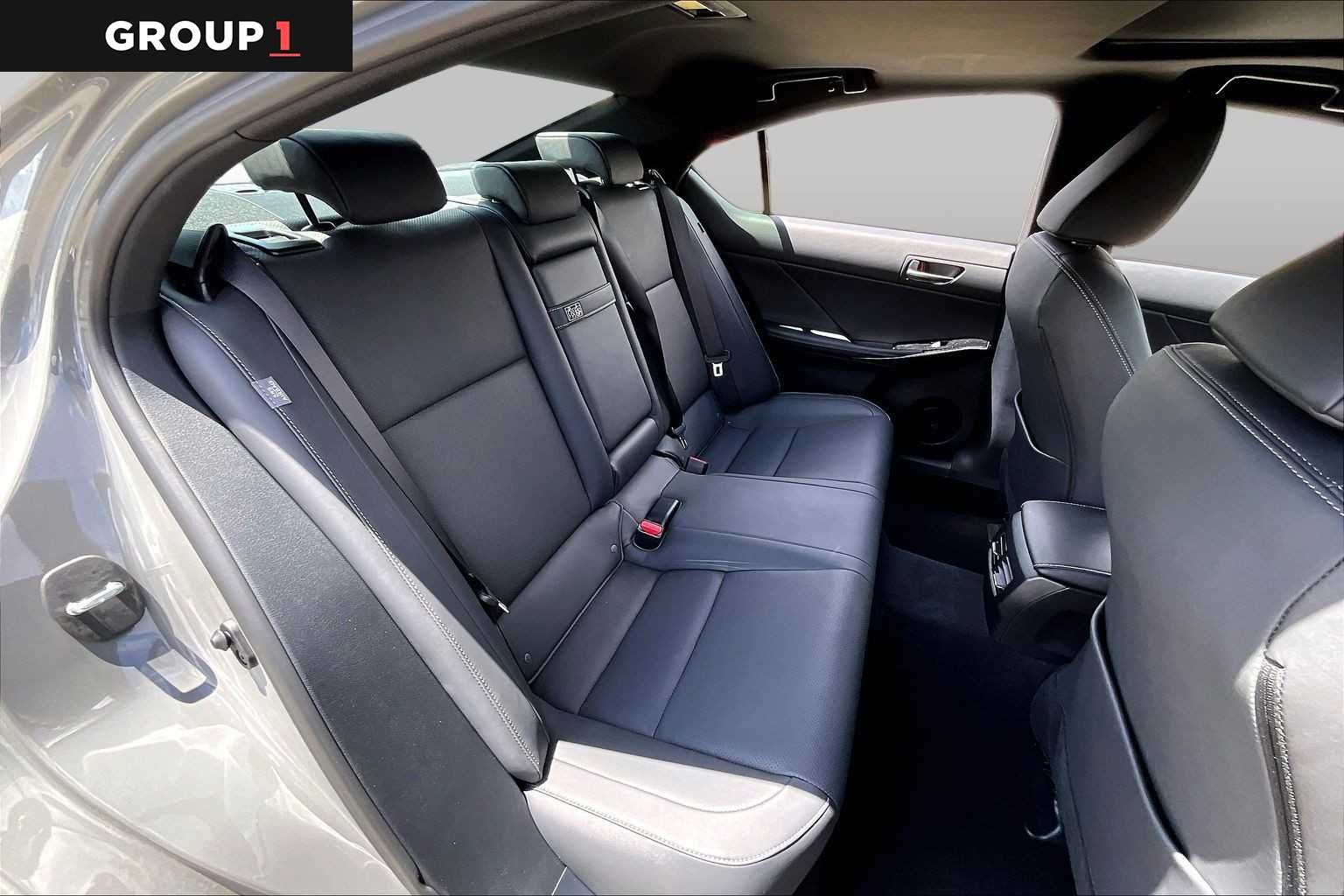 Certified Used 2025 Incognito Lexus F SPORT Design image 17