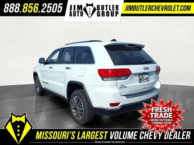 Used 2017 White Jeep Limited image 23