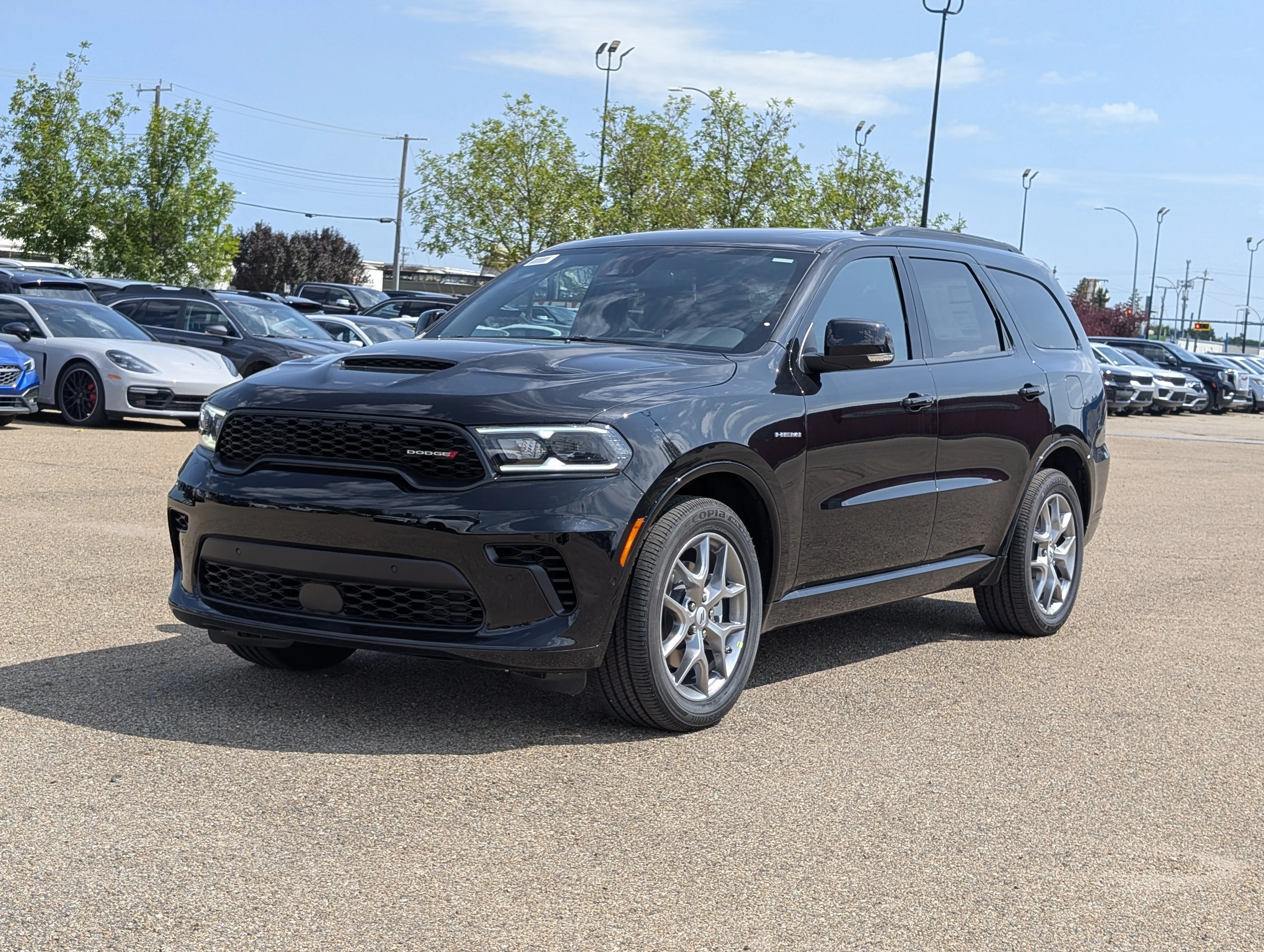 New 2026 DB Black Dodge GT HEMI V8 Plus image 2