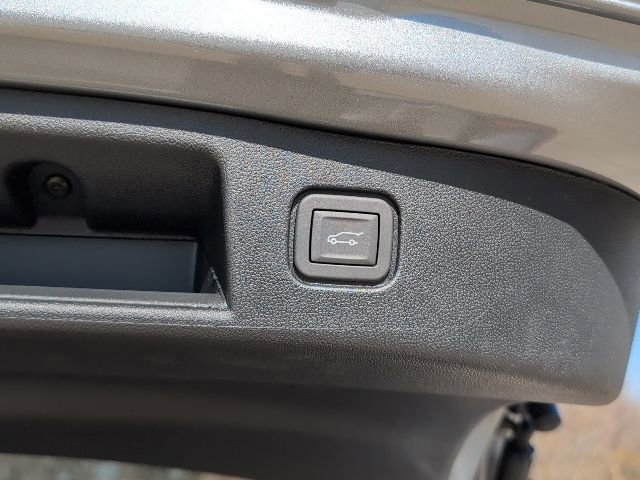 2026 Chevrolet Blazer EV LT - Photo 11