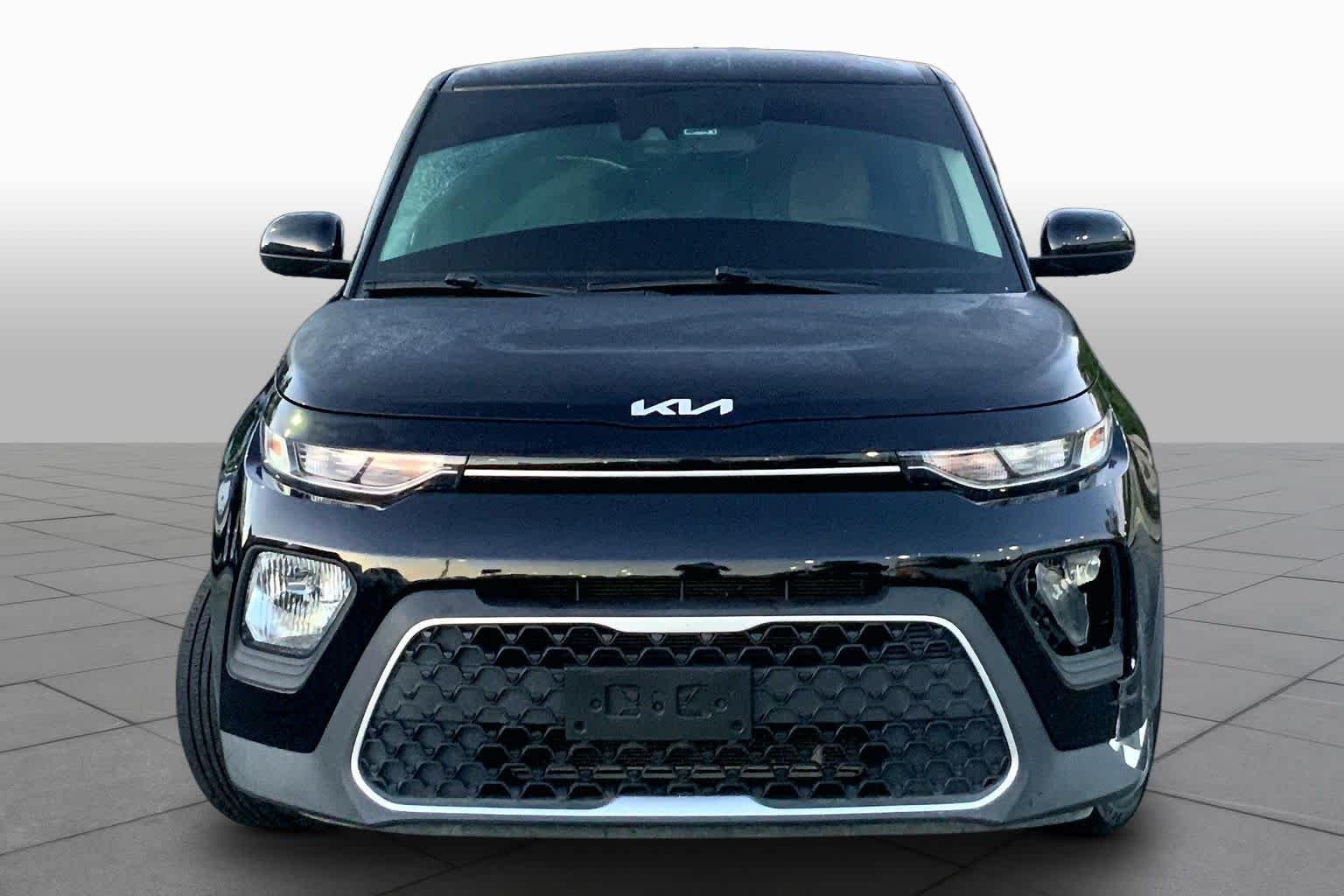 Used 2022 Cherry Black Kia LX image 3