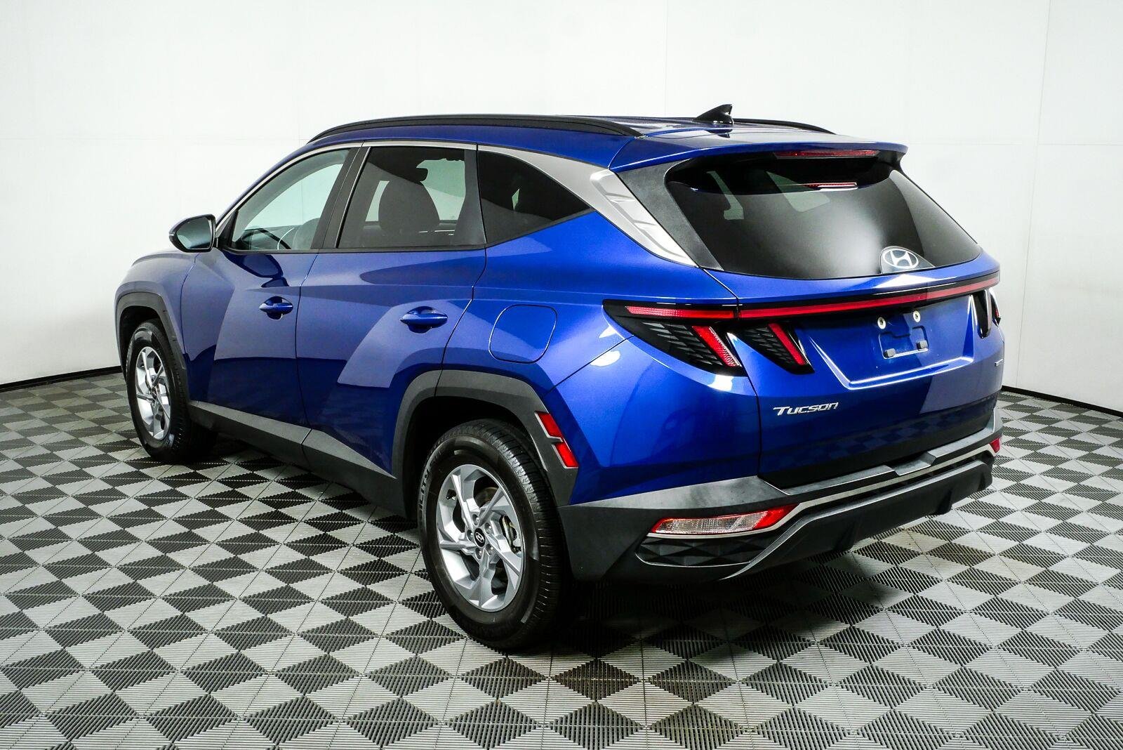 Used 2023 Intense Blue Hyundai SEL image 27