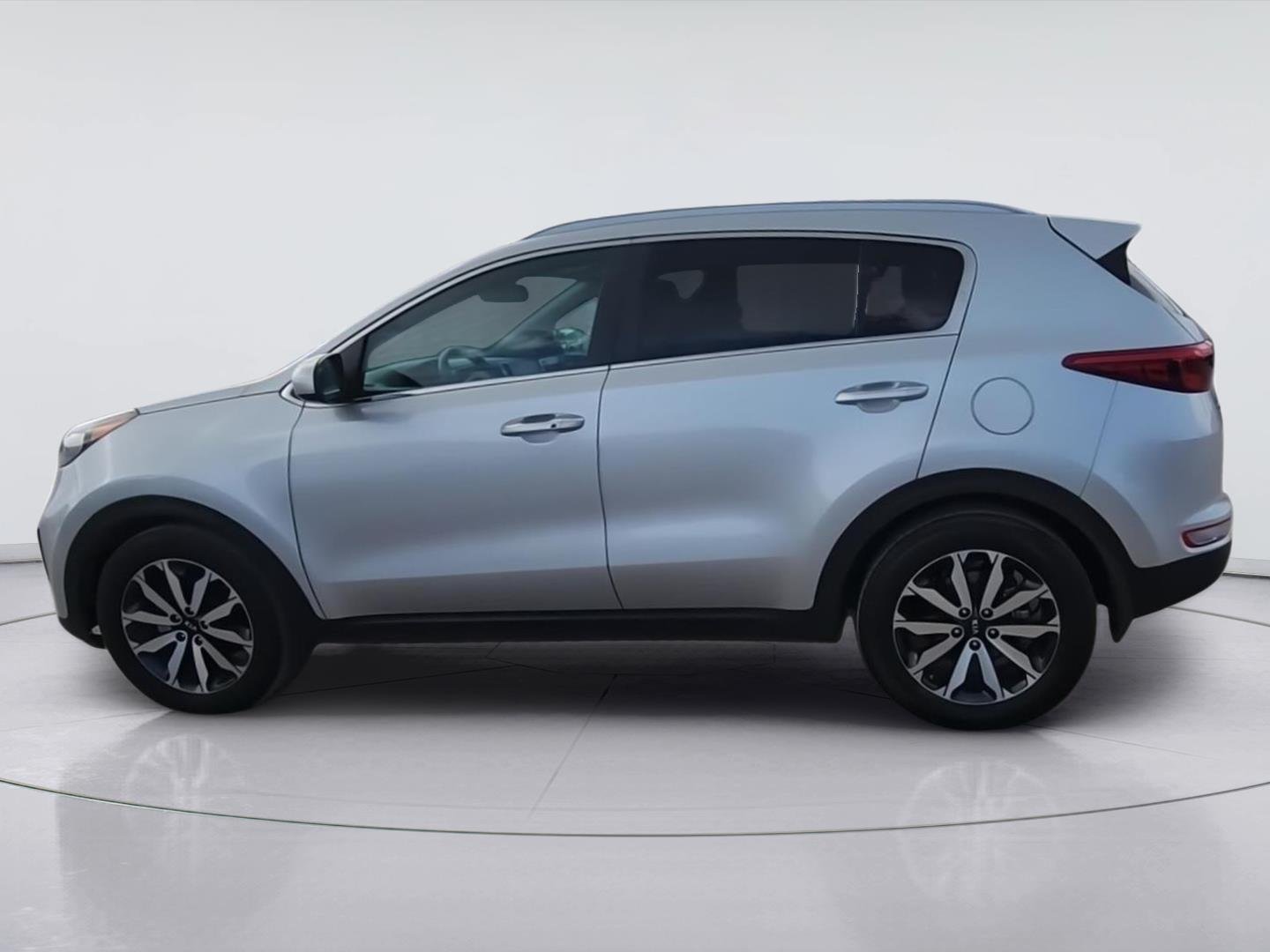 Used 2017 Silver Kia EX image 6