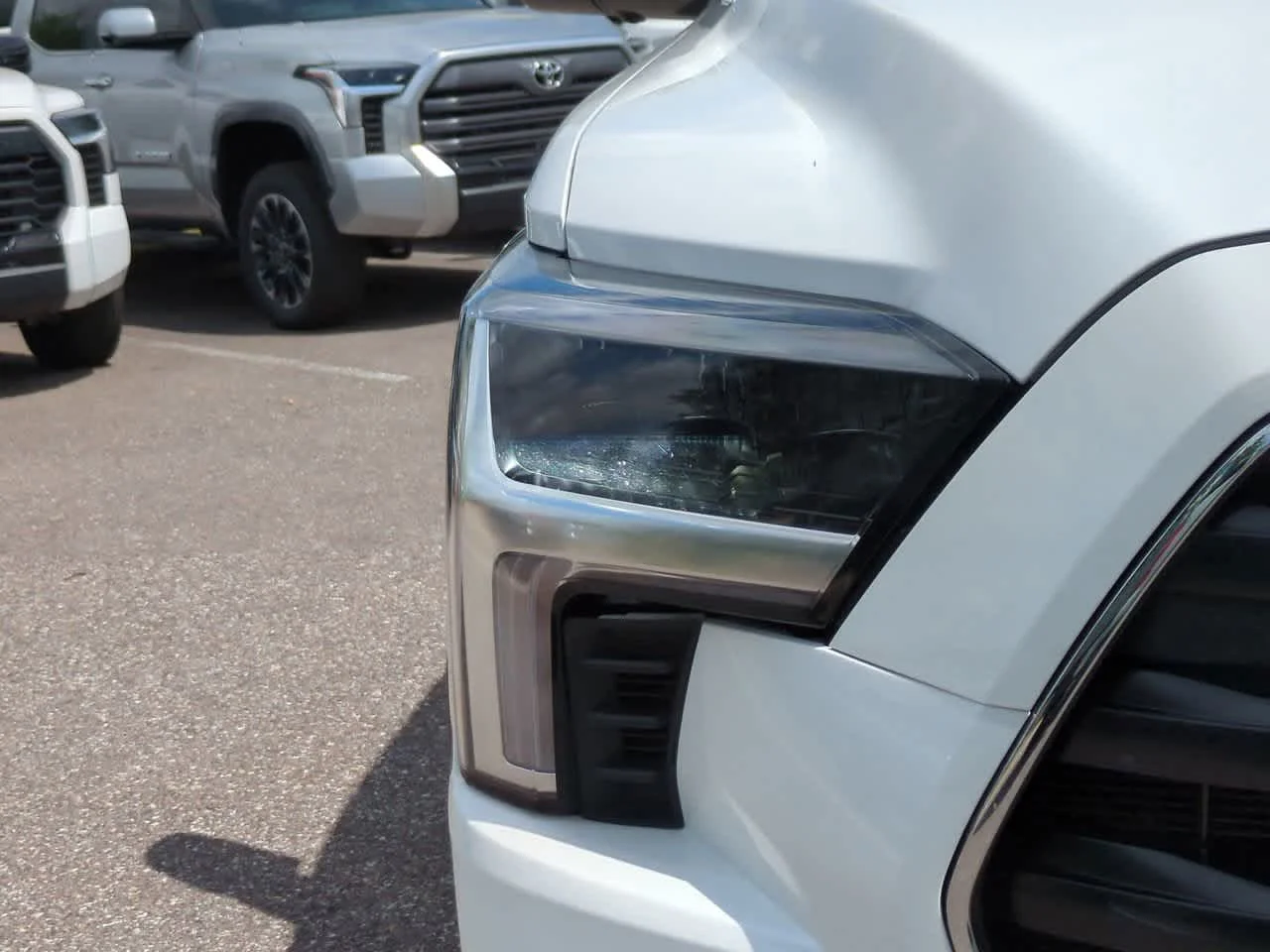 Certified Used 2025 Ice Cap Toyota SR5 image 10
