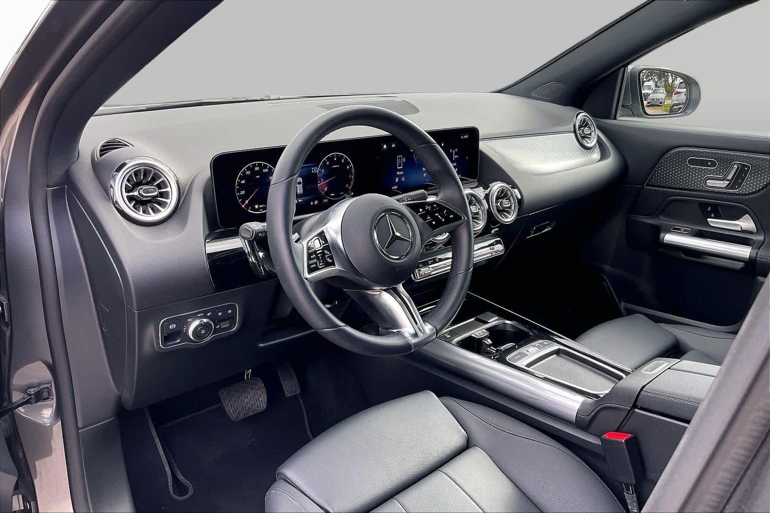 Certified Used 2026 Mountain Grey Metallic Mercedes-Benz GLA 250 image 16