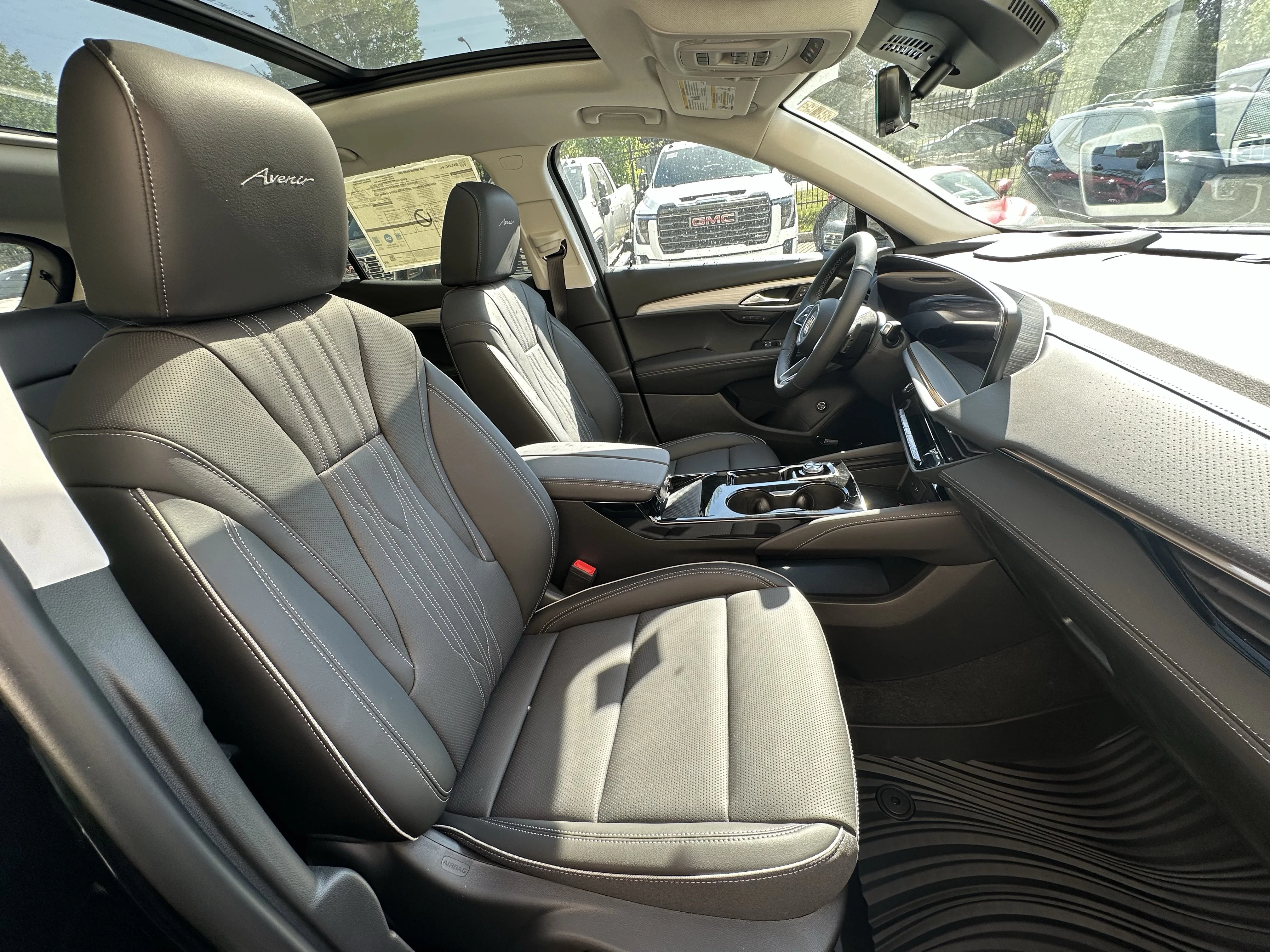 New 2026 Ebony Twilight Metallic Buick Avenir image 19