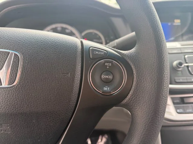 Used 2013 Blue Honda EX image 13