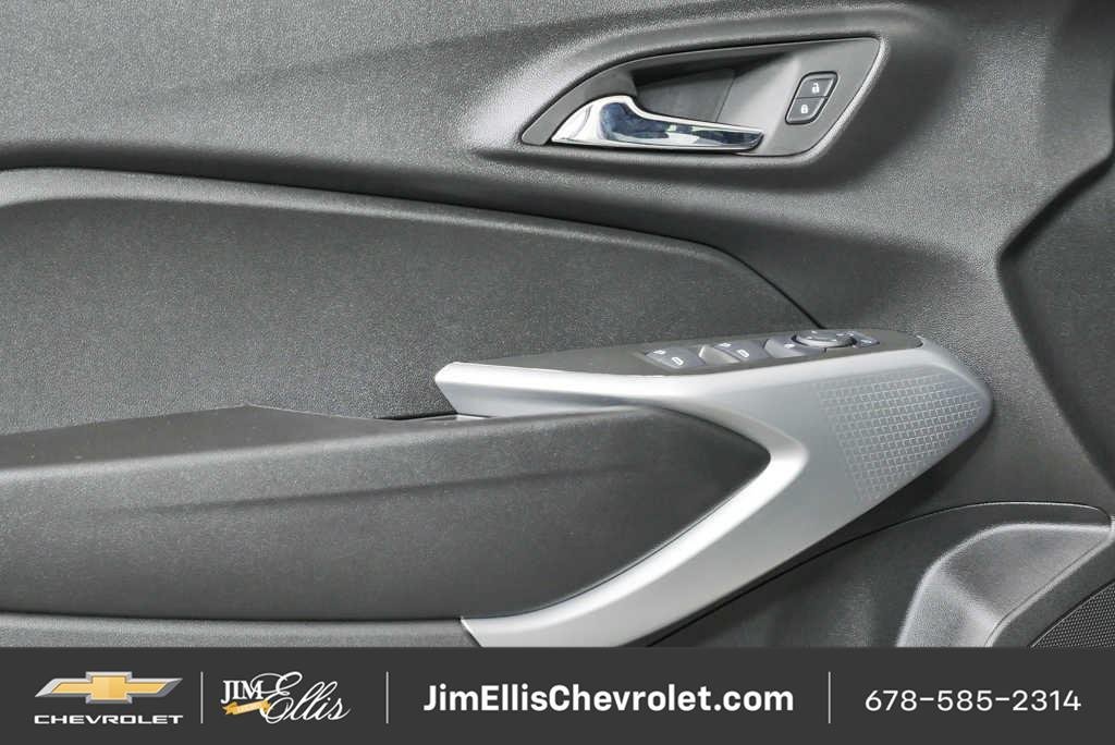 2026 Chevrolet Trax RS - Photo 6