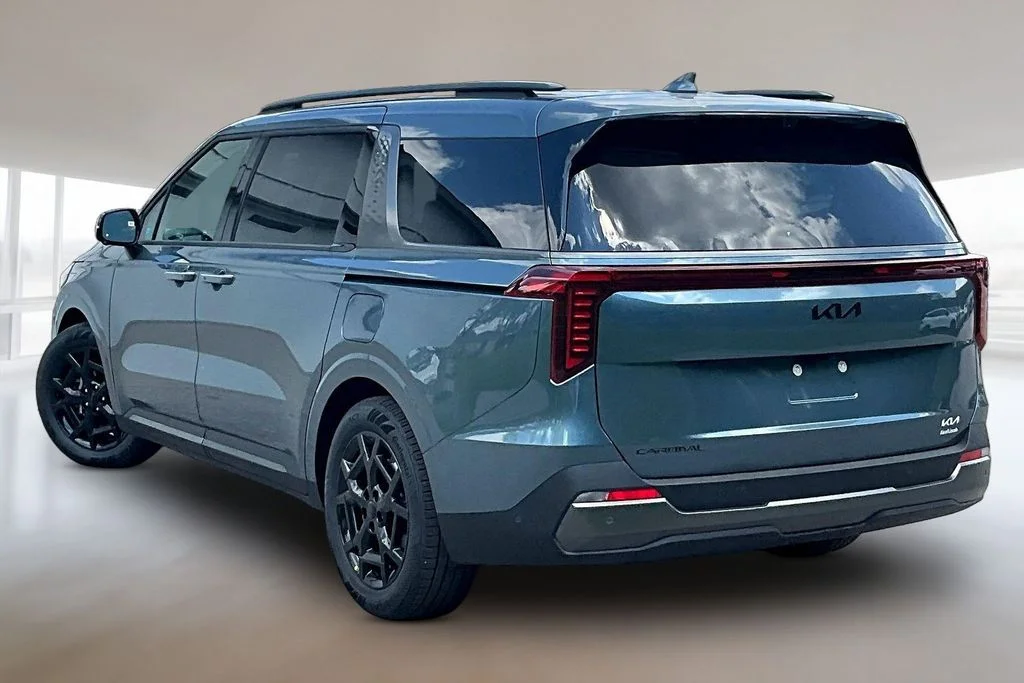 New 2026 Astra Blue Kia SX Prestige image 3