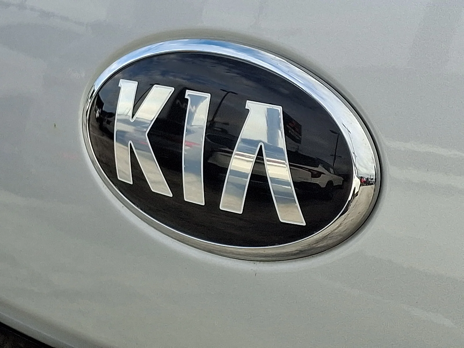 Certified Used 2020 Silver Kia S image 31