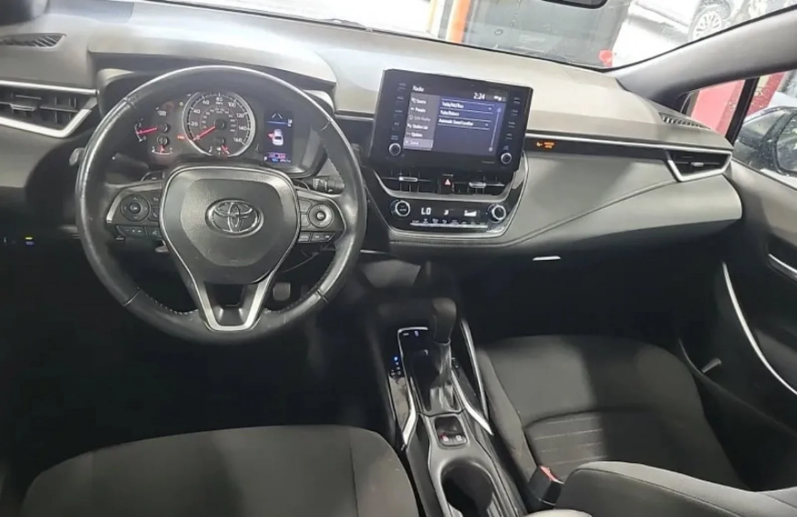 Used 2022 Blueprint Toyota SE image 6