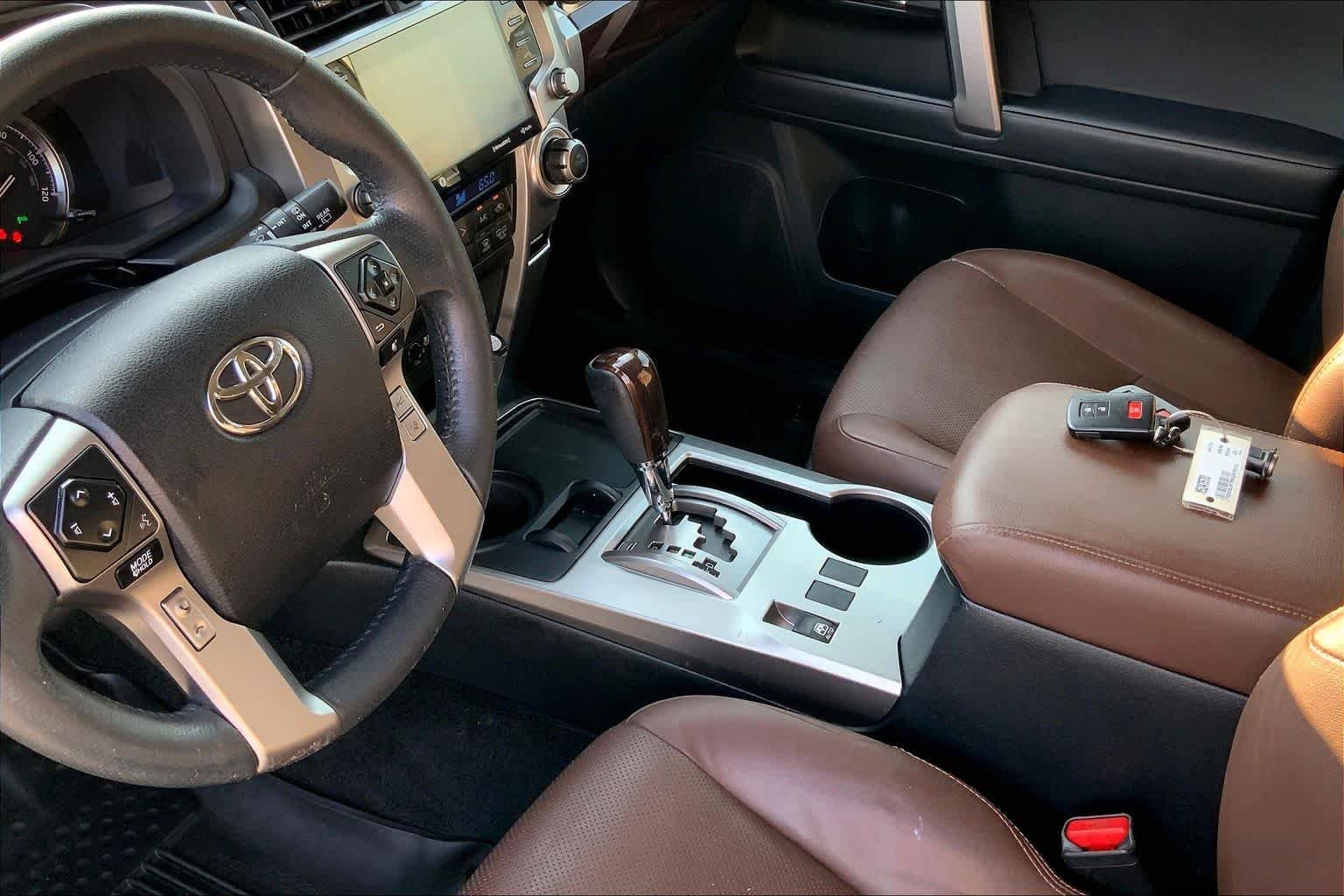 Certified Used 2021 Blizzard Pearl Toyota Limited image 16