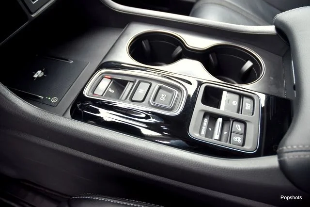 2025 Honda Pilot EX-L - Photo 12