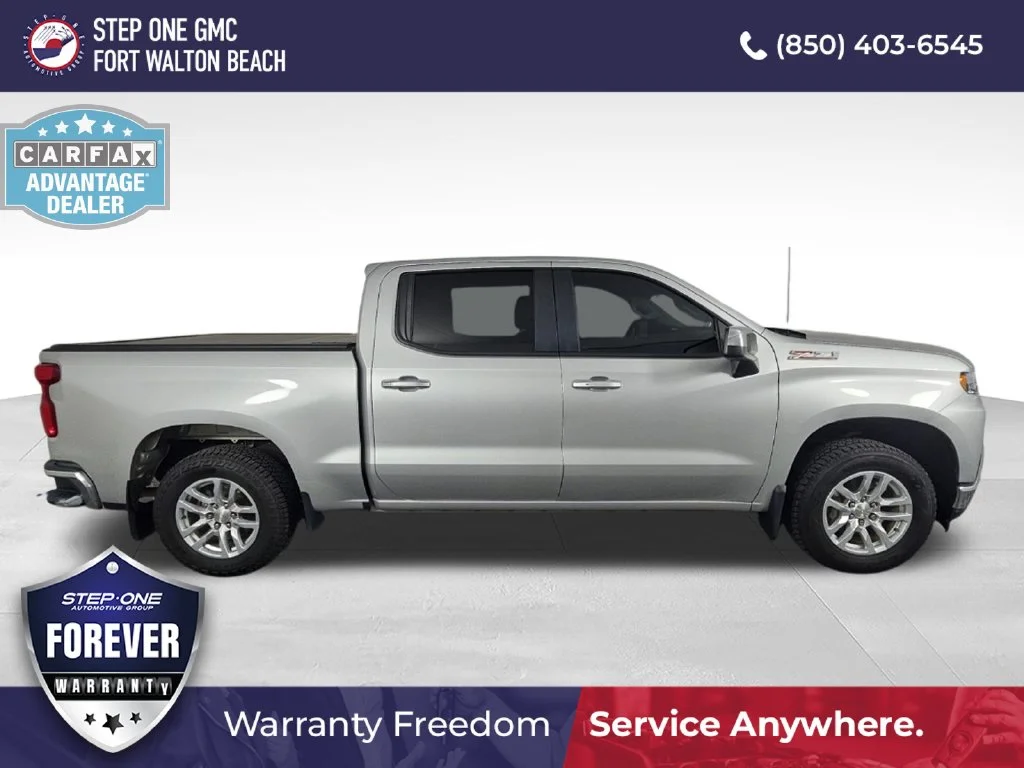 Used 2020 Silver Chevrolet LT image 4