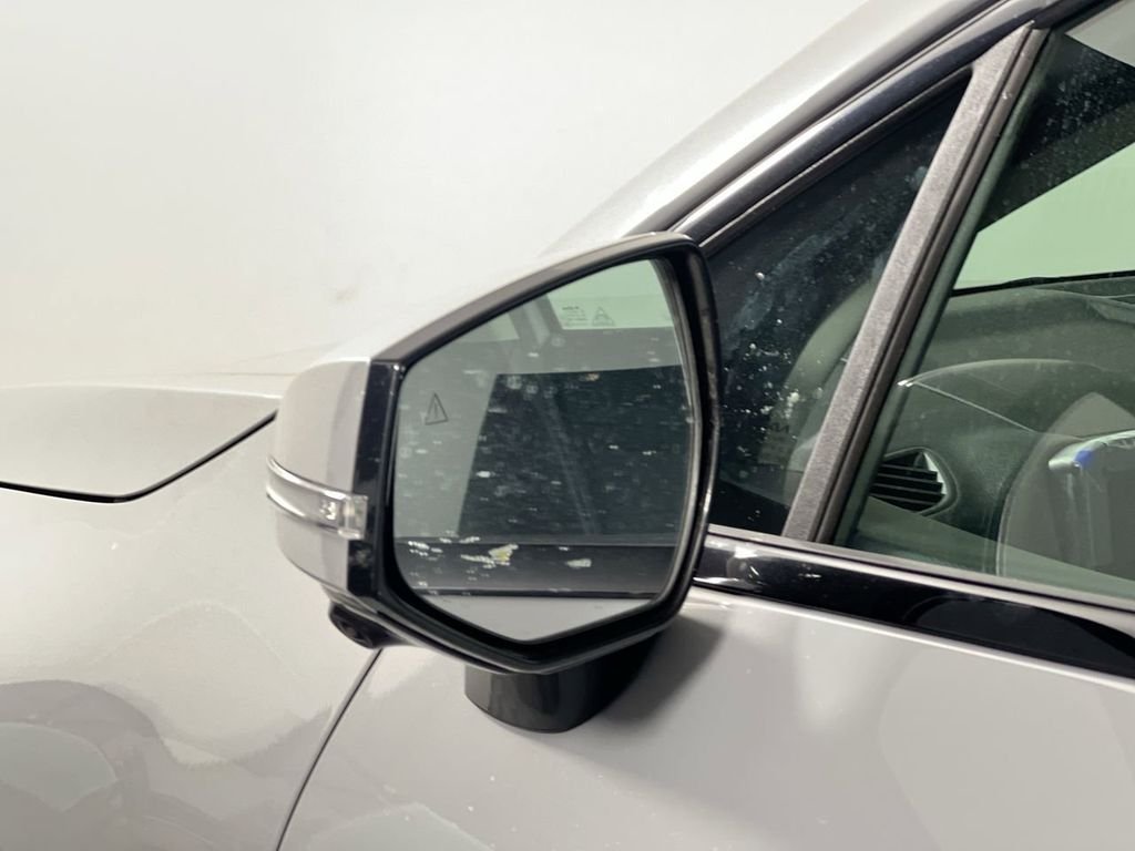 New 2026 Wolf Gray Kia SX Prestige image 11