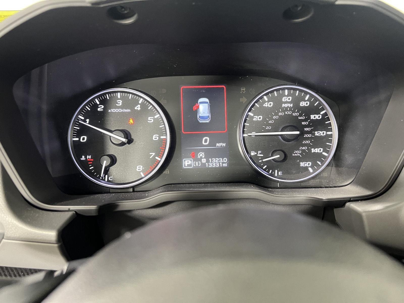Used 2025 Crystal White Pearl Subaru Premium image 3