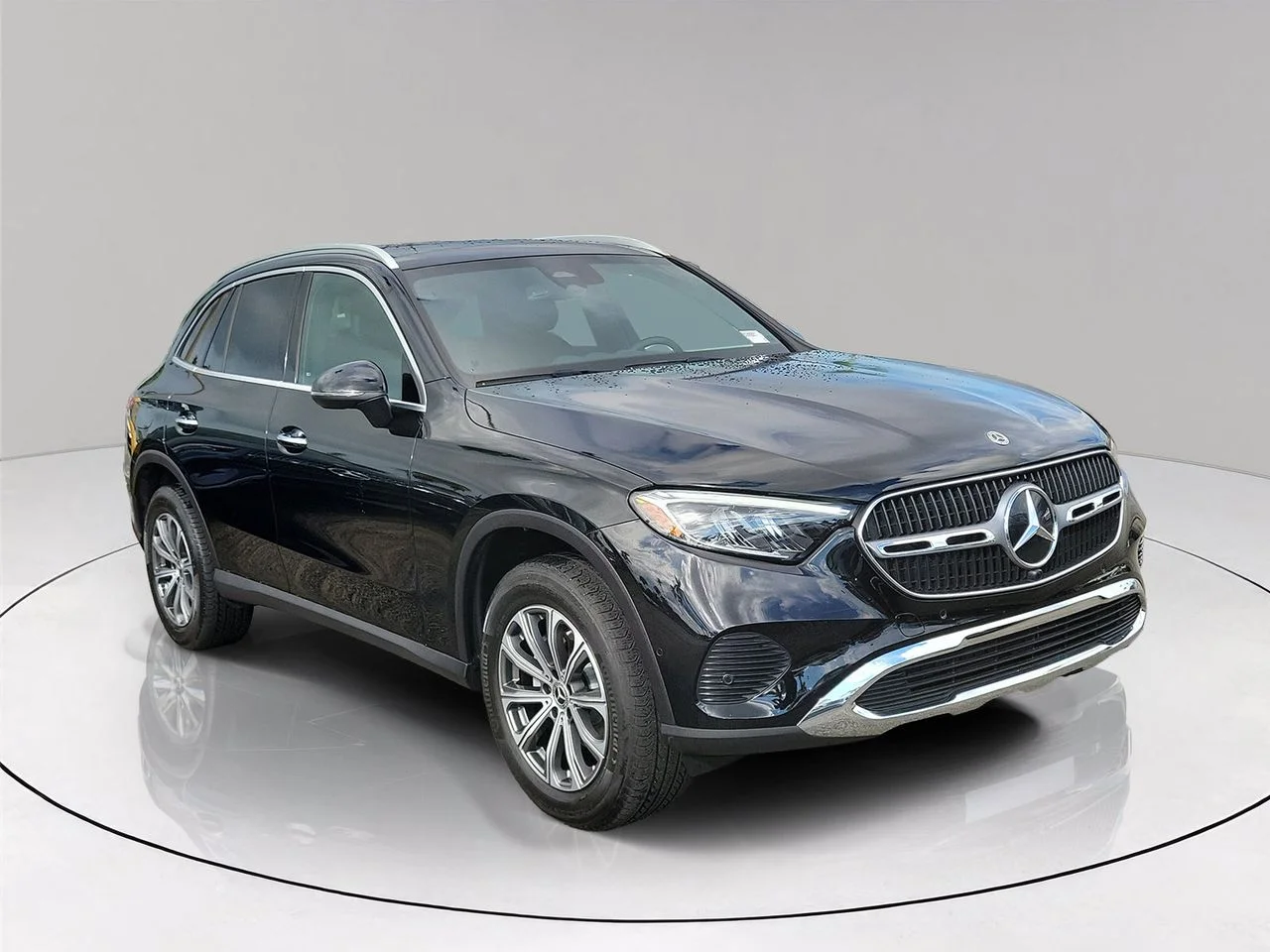 Certified Used 2025 Black Mercedes-Benz GLC 300 image 3