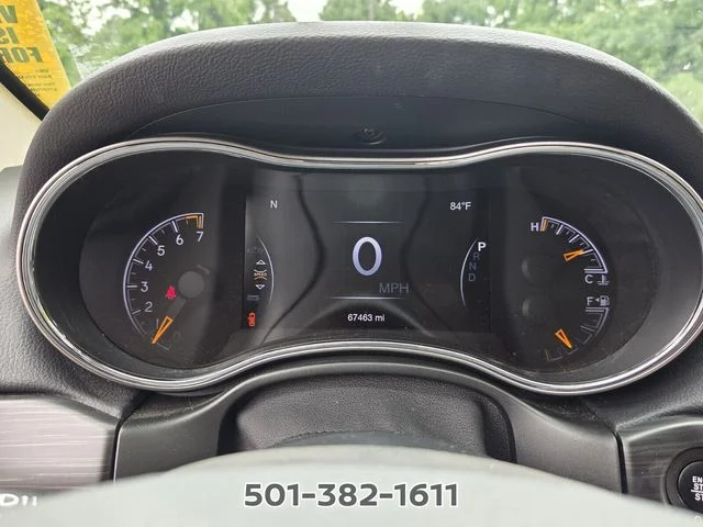 Used 2022 White Jeep Laredo E image 26