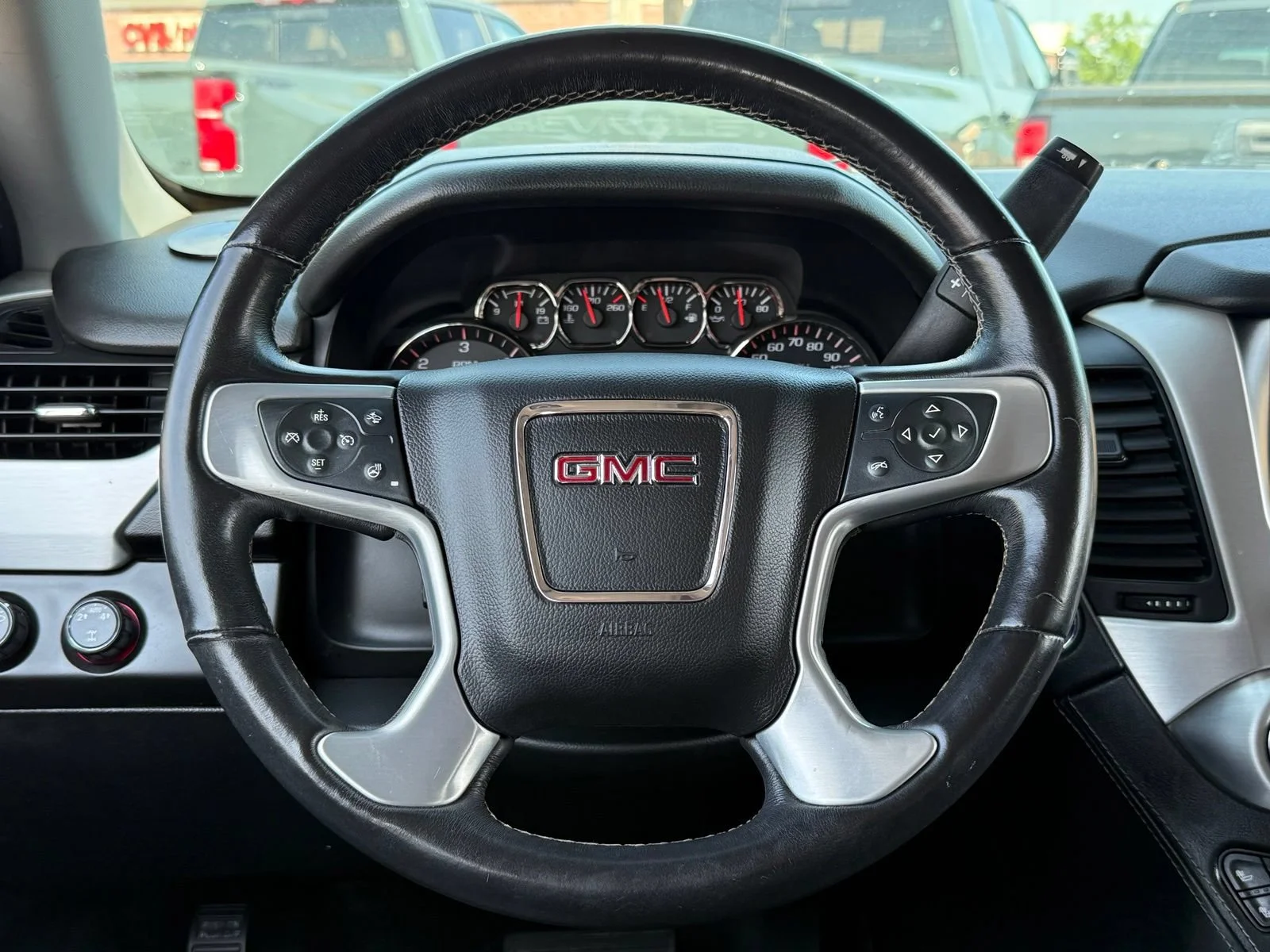 Used 2015 IRIDIUM METALLIC GMC SLT image 19