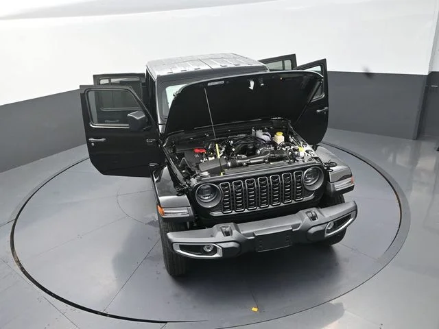 New 2026 Black Clear-Coat Exterior Paint Jeep Sahara image 30