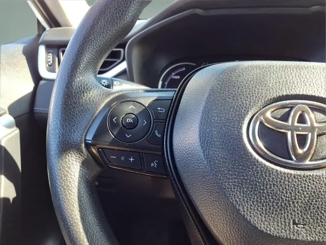 Used 2024 White Toyota XLE image 24