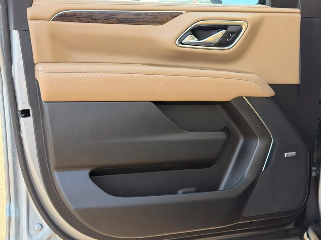 Used 2023 Gray Chevrolet Premier image 24