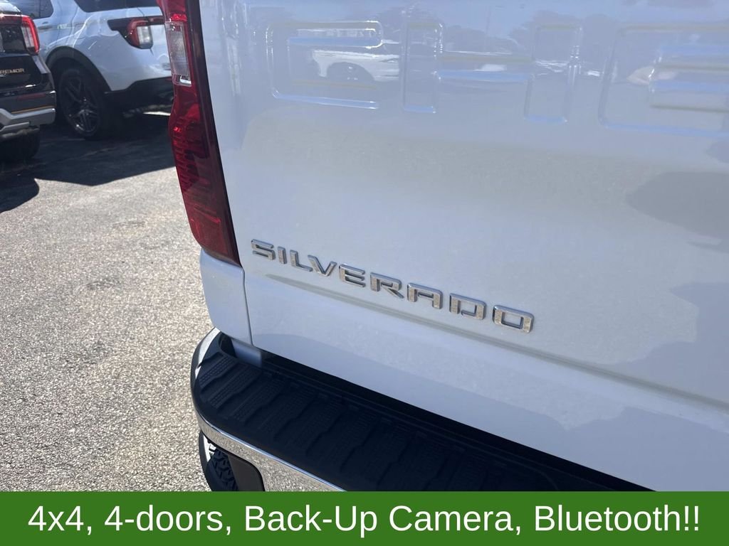 Used 2023 White Chevrolet LT image 5