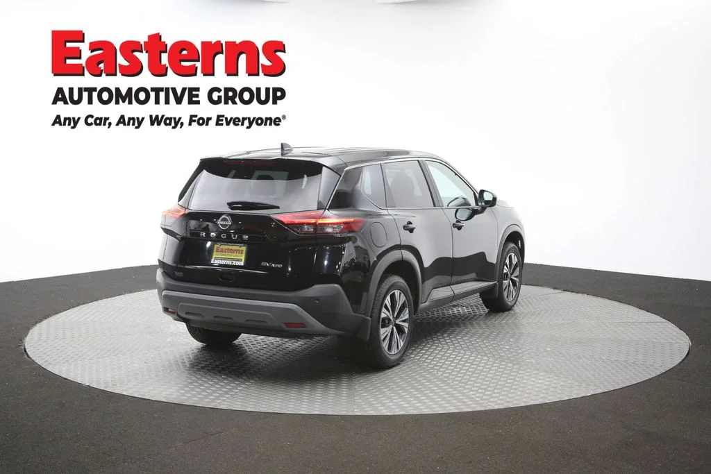 Used 2023 Black Nissan SV image 40