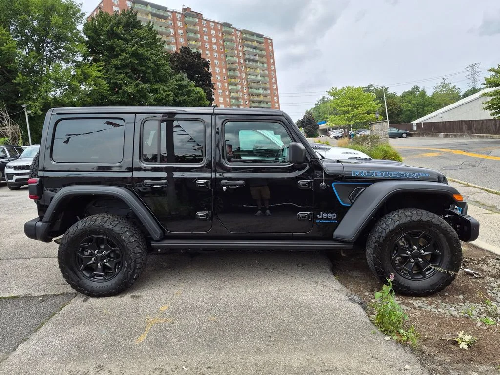 Used 2023 Black Jeep Rubicon 20th Anniversary Edition 4xe image 5